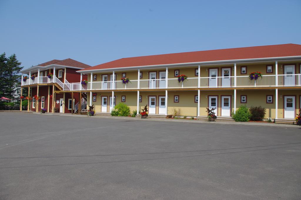 Motel des Mariniers Kamouraska Extérieur photo
